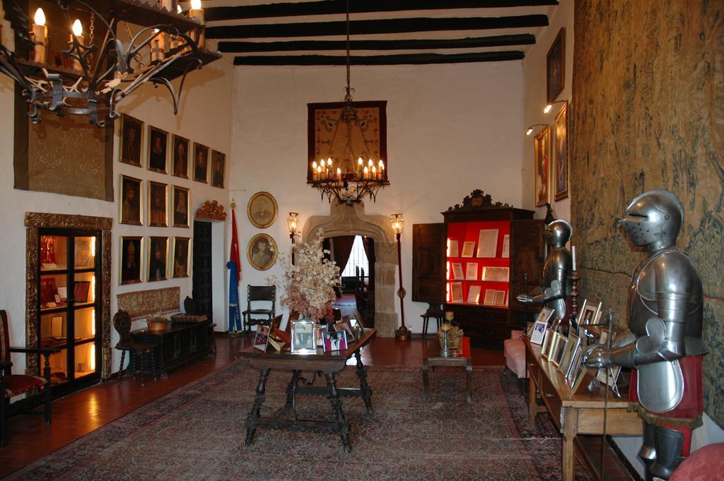 Casa Rural Con Cueva - Cal Gravat Montsonís Exterior foto